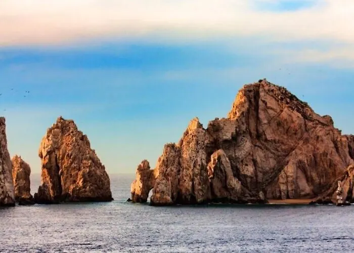 Modern 1bd-2bth With Sofa Bed Near The Cabo San Lucas